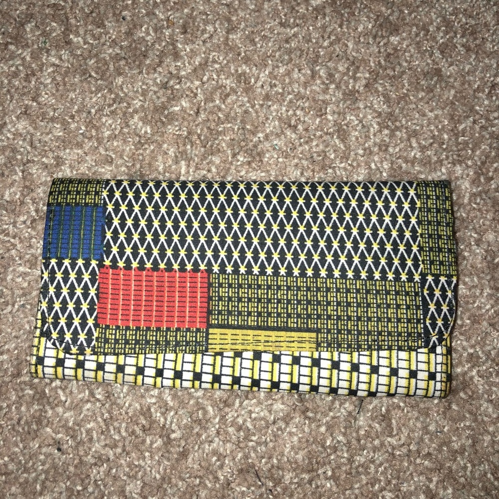 African handmade clutch - Picture 4 of 7
